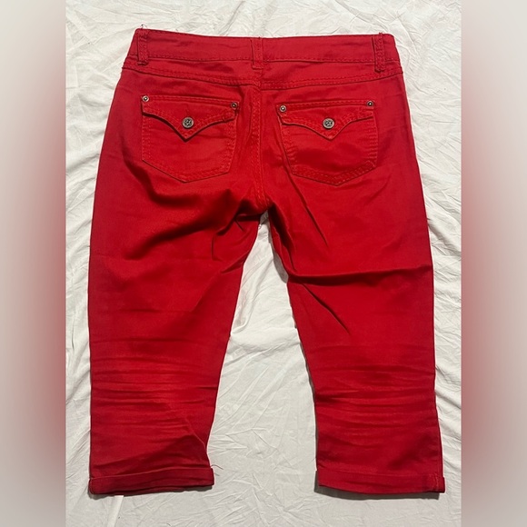 Vanilla Star Women's Red Distressed Cropped Jeans Size 7 - Picture 13 of 16